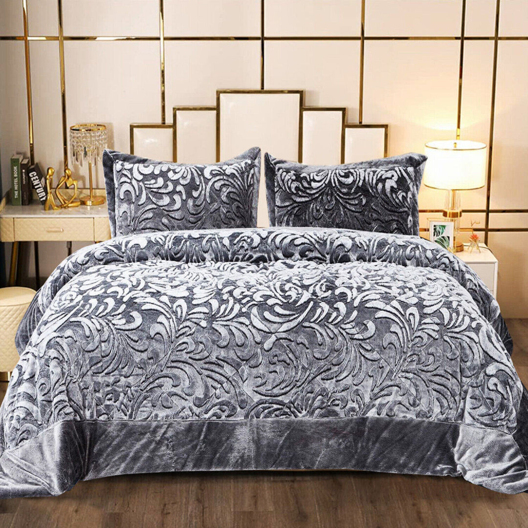 Mercer41 Wakeland Luxury Bedspread Grey Supper King