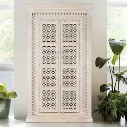 Holzschrank Massivholzschrank im orientalischen Stil in Holz White Wash