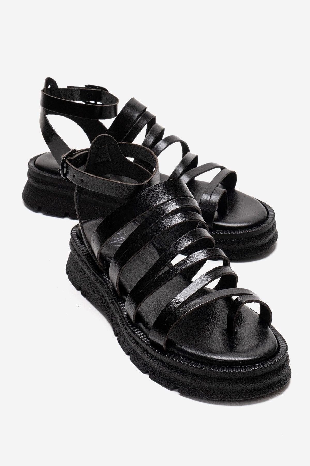 Pelsa Leder Multi-Riemen-Sandale