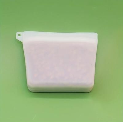 Inspire Select Moisture Resistant Spill Proof Pet Treat Pouch With Carry Loop Portable Dog Snack Storage For Hiking & Travel white