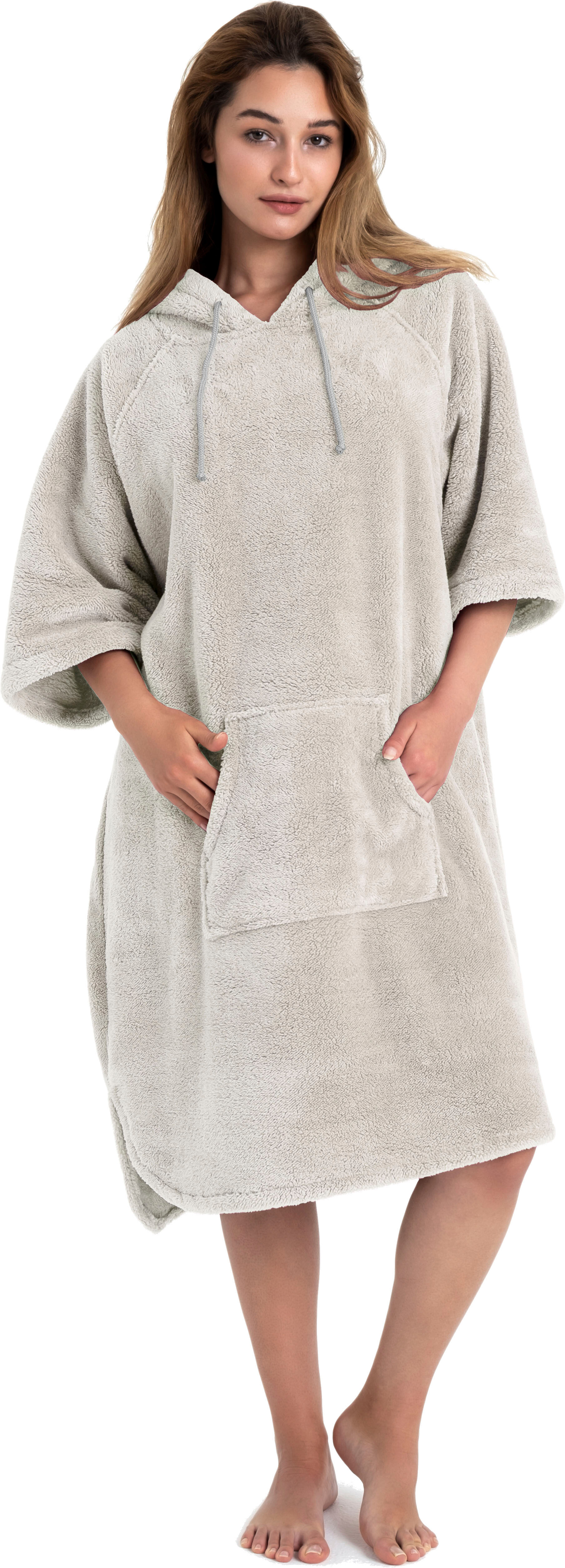 Badeponcho GOODPRODUCT "Lillou, Surfponcho ideal für Sauna, Spa & im Urlaub" Gr. XXL, beige (sand), L:130cm, Microfaser, Hausmäntel, Badeponcho, weich und kuschelig, plüsch, Fleece, Unisex, für Damen und Herren sand XXL/XXXL L: 130cm
