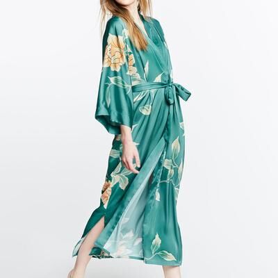 KIM + ONO Floral Tie Waist Kimono Robe with Side Slit   KIM+ONO - brittany blue (final sale) / one size