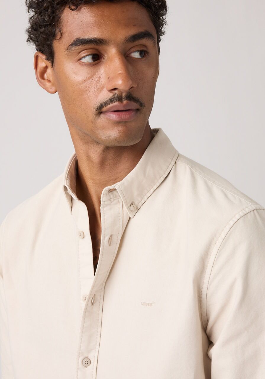 Langarmhemd LEVI'S "AUTHENTIC BUTTON DOWN", Herren, Gr. S, N-Gr, beige (pumice stone garment dye), Web, Obermaterial: 100% Baumwolle, Hemden Langarmhemd, mit Ton-in-Ton Logostickerei auf der Brust pumice stone garment dye S, N-Gr