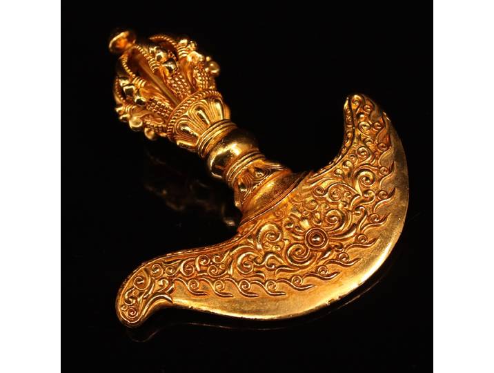 5 vieux Xizang Collection folklorique vieux Bronze doré motif Animal neuf actions Dorje Vajra Phurpa amulette Dharma maison de ville