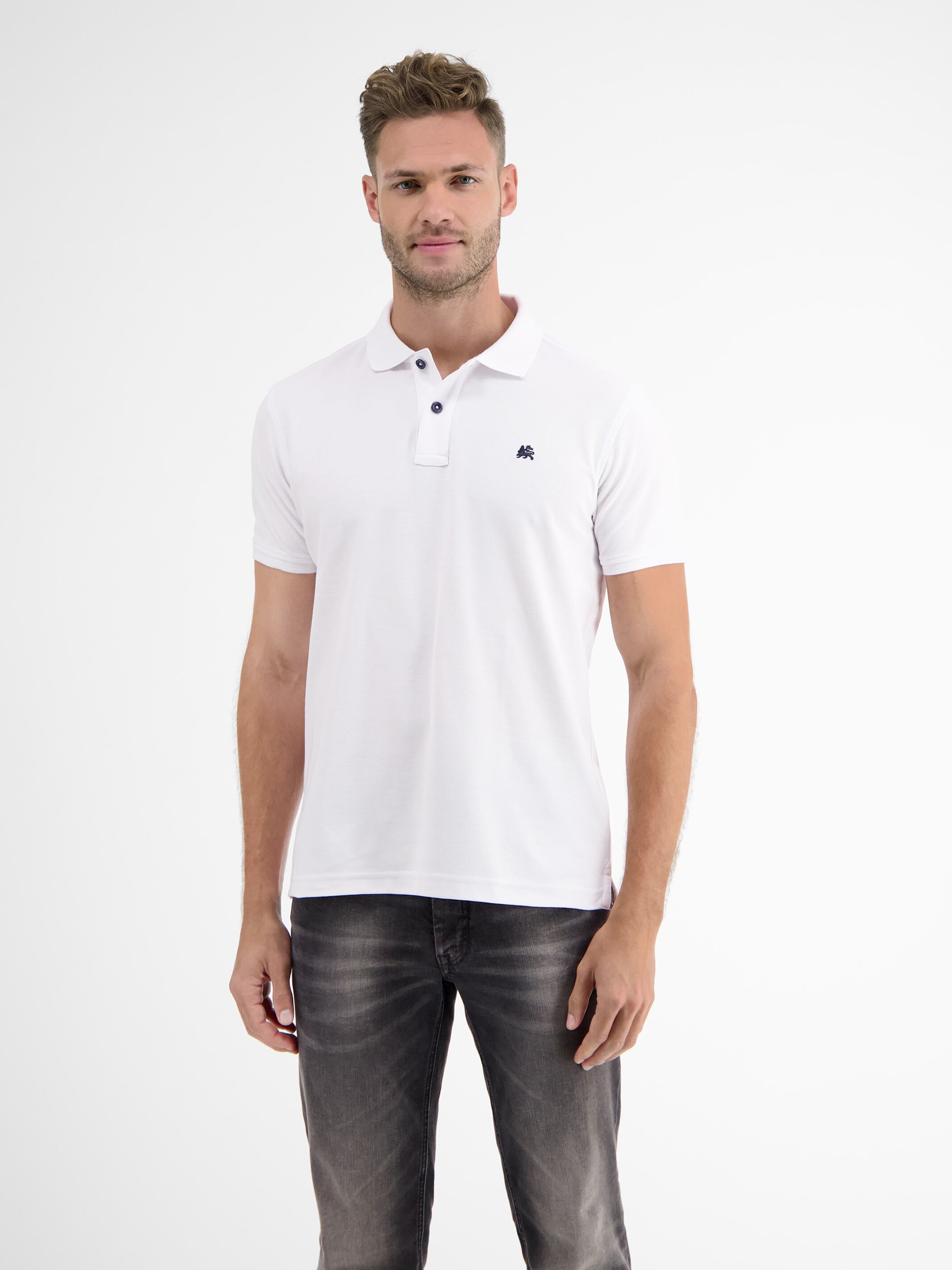 Poloshirt LERROS "Poloshirt mit COOL & DRY Funktion in Piqué-Qualität", Herren, Gr. 3XL, weiß, 60% Baumwolle, 40% Polyester, ohne Ausschnitt, Shirts Poloshirt, Atmungsaktiver Baumwollmix, Feine Piqué-Qualität, Zeitloser Polo-Style weiß 3XL