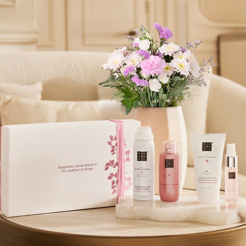 Petite rêverie et coffret beauté Rituals - Interflora - Livraison de fleurs