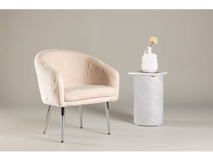 Sessel Wilma- mit beigem Teddy-Bezug und silberfarbenen Stahlbeinen - Beige - Luxusbetten24