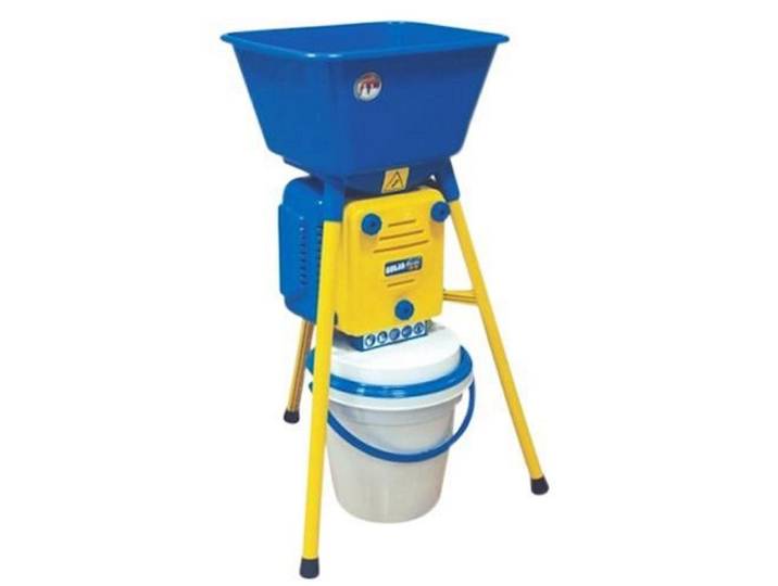 PROREGAL® Getreidemühle Getreidemühle Golia 4V, 750W, 2,5-4-6-8 mm