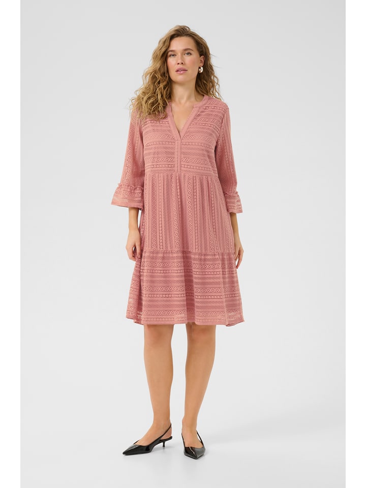 Cream Kleid in Rosa - 44