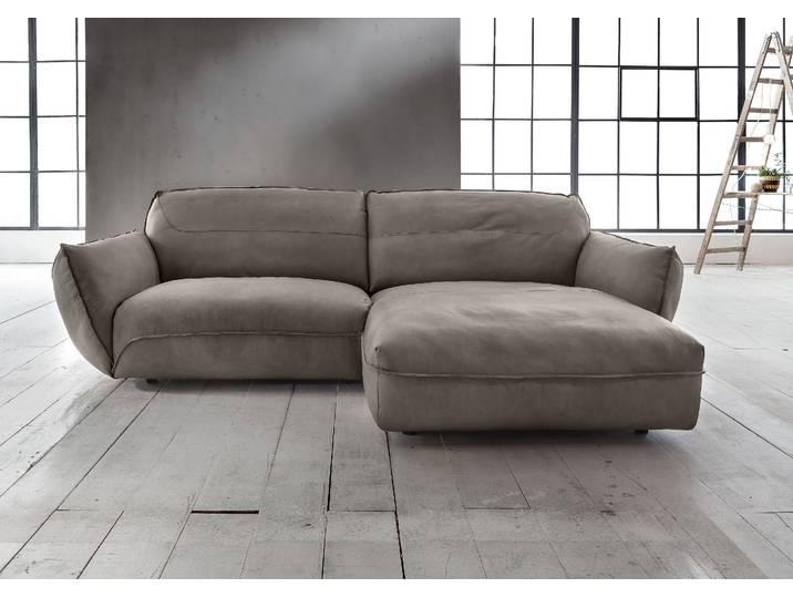 Ecksofa BETYPE Be Type Be Chilled, Mega Sofa, Bezug: hochwertiges Anilinleder, L-Form , grau (steel), B:260cm H:85cm T:180cm, AnilinLEDER Pallino gewachst (echtes Rindsleder) Das von südamerikanischen Rindern stammende Anilinleder wird in Fässern gefärbt. Natürliche Merkmale wie Narben, Insektenstiche und Hornstösse bleiben dem 1, 2 - 1, 4 mm starken Leder erhalten und sorgen für ein naturbelassenes Aussehen. Durch ein zusätzliches Wachs-Finish entsteht eine angenehm weiche und warme Haptik. Um die Langlebigkeit des Leders zu erhalten, wird empfohlen eine dauerhafte direkte Sonneneinwirkung zu vermeiden sowie die Lederoberfläche regelmässig mit einem weichen Tuch zu säubern. In Abhängigkeit von der (Faser-)Struktur der jeweiligen Häute kann sich „der Effekt” und „die Farbe” während des Produktionsprozesses verändern, sodass möglicherweise Farbabweichungen und Veränderungen in der Faserstruktur entstehen können. Dies ist bei dieser Art von Leder gewünscht und stellt keinen Reklamationsgrund dar., Sofas, Ecksofa, in 2 Breiten mit stylischer und offener Nahtführung
