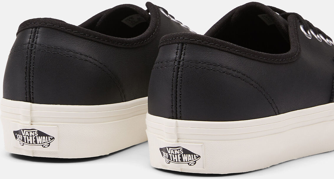 VANS Baskets basses, avec studs, AUTHENTIC