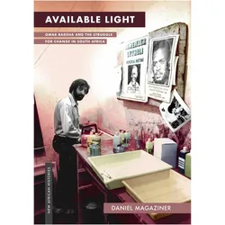 Available Light, Fachbücher von Daniel Magaziner