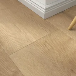 Klick-Vinyl Bifore creme – inkl. Dämmung & Fußleisten