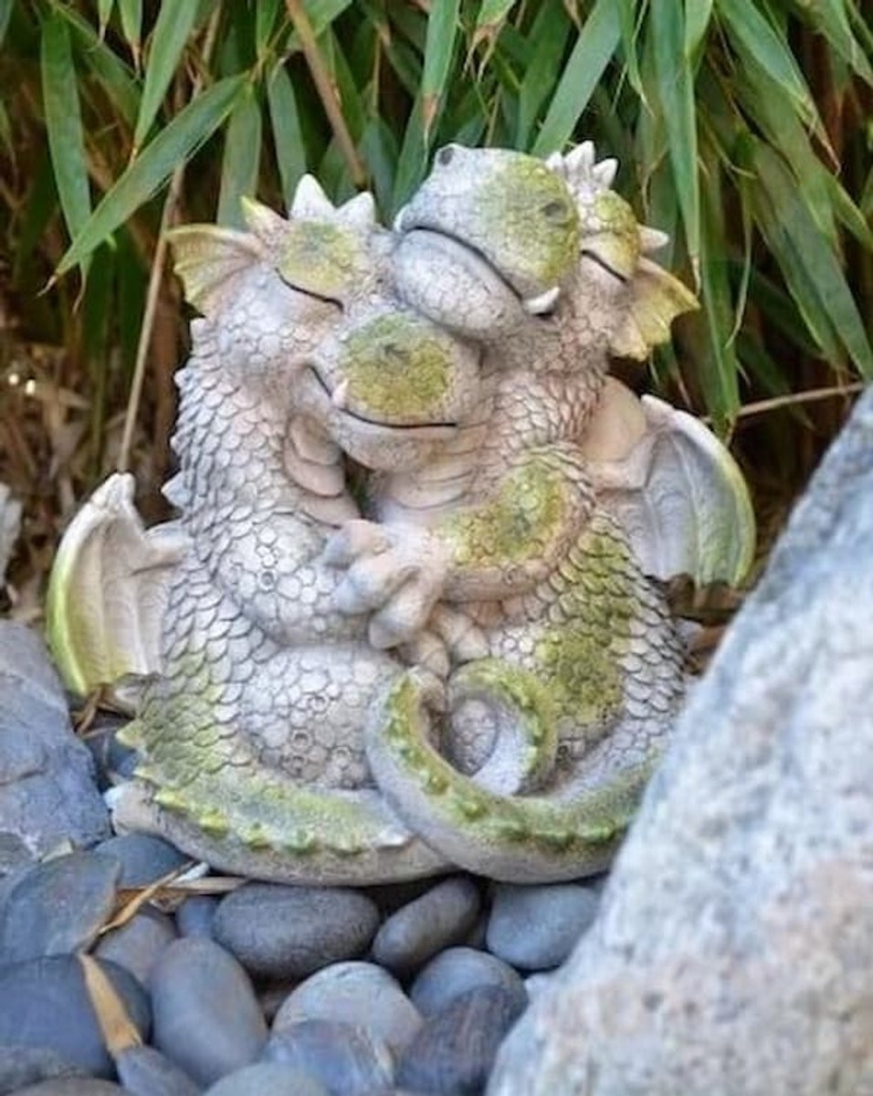 Boutique Trukado Tuindraak I Love You Beeld met twee knuffelende draakjes, Hoogte: 22 cm