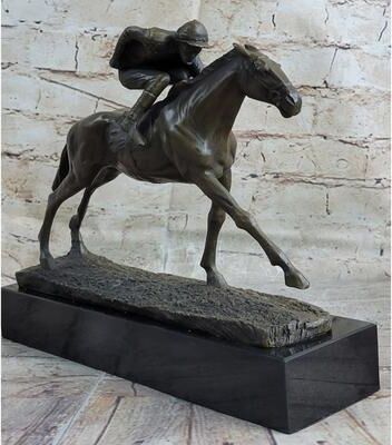 Bronzhaus Jockey Riding Horse Bronze Statue Figure Figurin Hot Cast Marble Base Sculpture