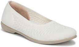 Women's Khloe Slip On by Bzees for LifeStride in Sugar (Size 8 M)