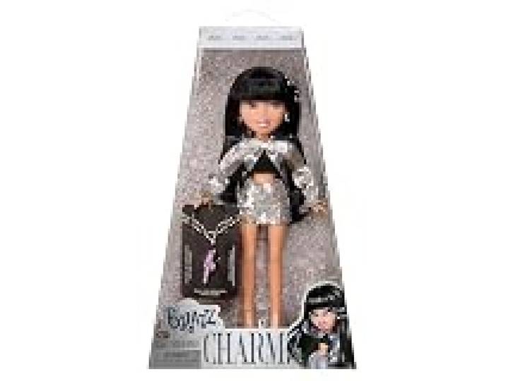 Bratz Charmz Jade - Poupée Mannequin avec Bracelet à Breloques, à Collectionner, Tenue et Accessoires Inclus, Livrée dans Un Emballage Digne d'un Présentoir, à Personnaliser