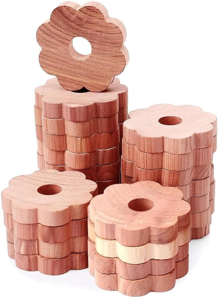 24 stuks Cederhouten schijfjes in bloemvorm voor kleding - Houtkleur