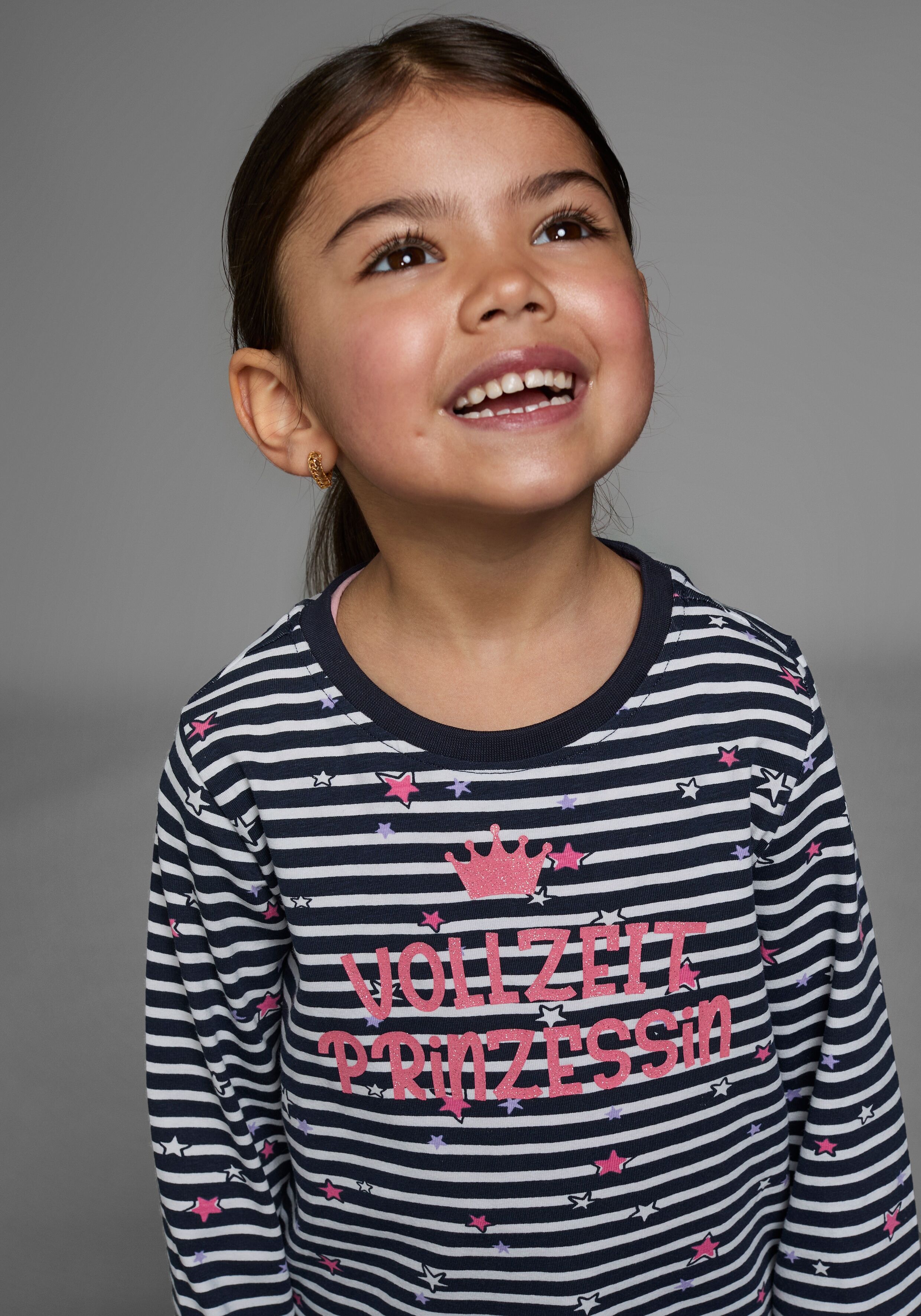 Langarmshirt KIDSWORLD "Vollzeit Prinzessin", Mädchen, Gr. 116/122, blau (marine, weiß, gestreift), Jersey, Obermaterial: 95% Baumwolle, 5% Elasthan, bedruckt, gestreift, Basic hüftlang, Rundhals, abgesteppte Kante, Shirts Langarmshirt, Langarm, Basic-Pas