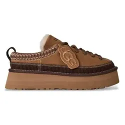 UGG für Damen. 1180361 Braune Heritage-Schnürschuhe aus Leder (36), 3 bis 5 cm, Spaltleder, Schnürsenkel, Lässig, Heimtextilien