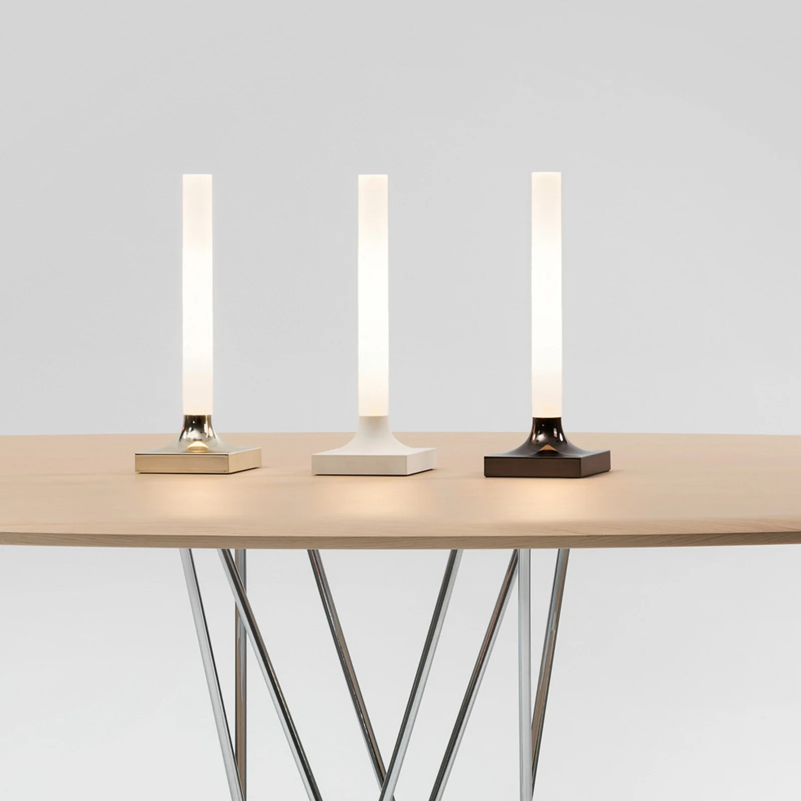 Kartell Goodnight LED Batterij Tafellamp - Goud - Kunststof