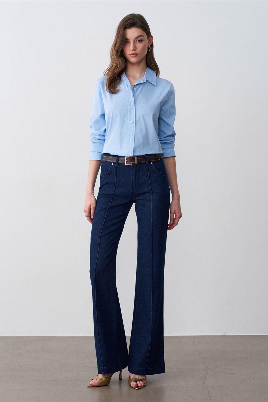 High-Waist Schlagjeans
