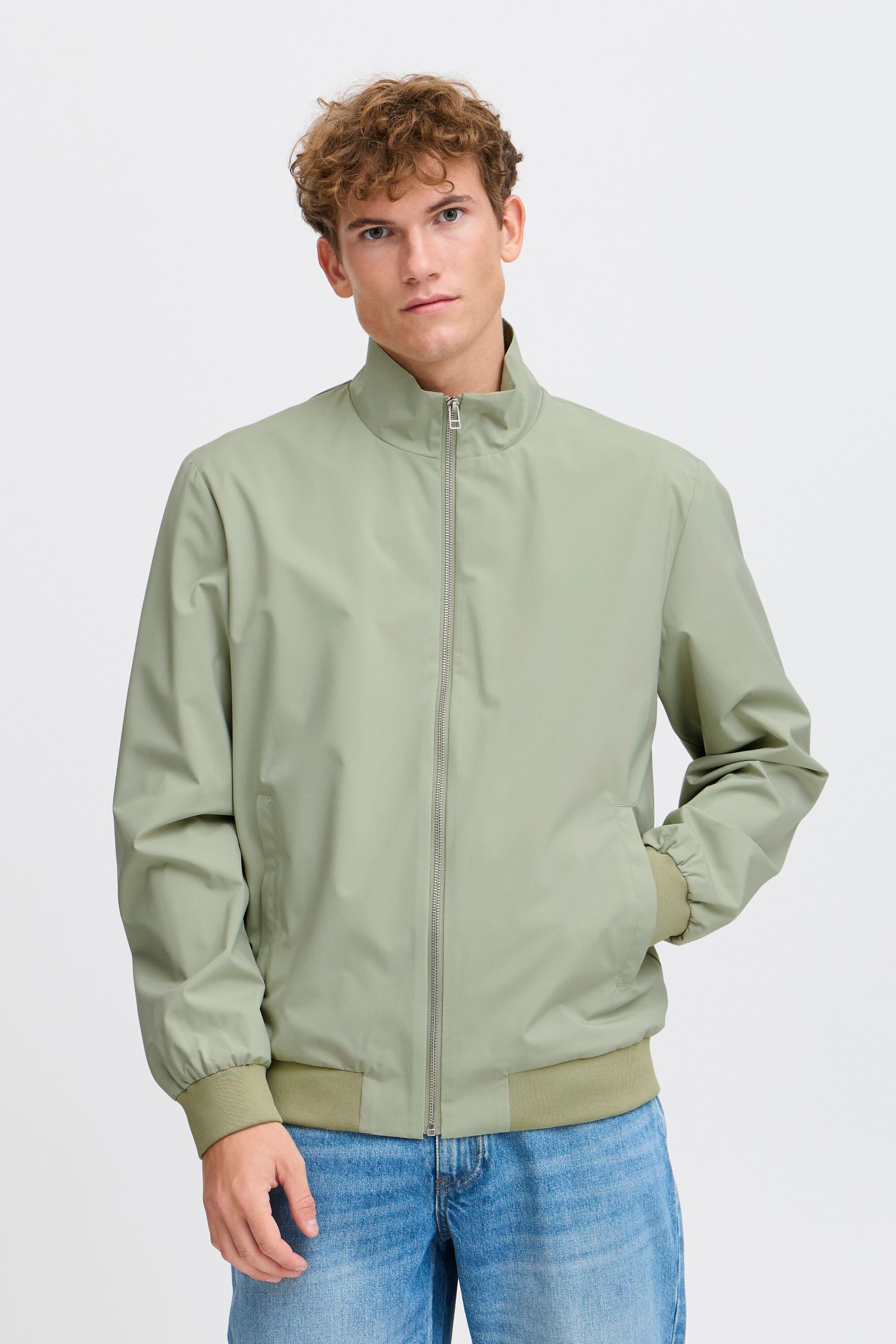 Bomberjacke CASUAL FRIDAY "Bomberjacke CFJoshu", Herren, Gr. XXL, grün (tea), Obermaterial: 100% Polyester PES., Jacken Bomberjacke