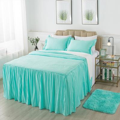 JML Pleated Ruffle Skirt Bedspread with a Rug