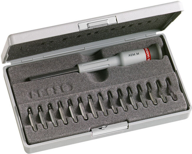 Assortiment Facom MICRO-TECH® - Embouts série 0, boîte en plastique avec porte-embouts, 16 pièces. (AEM.J1)