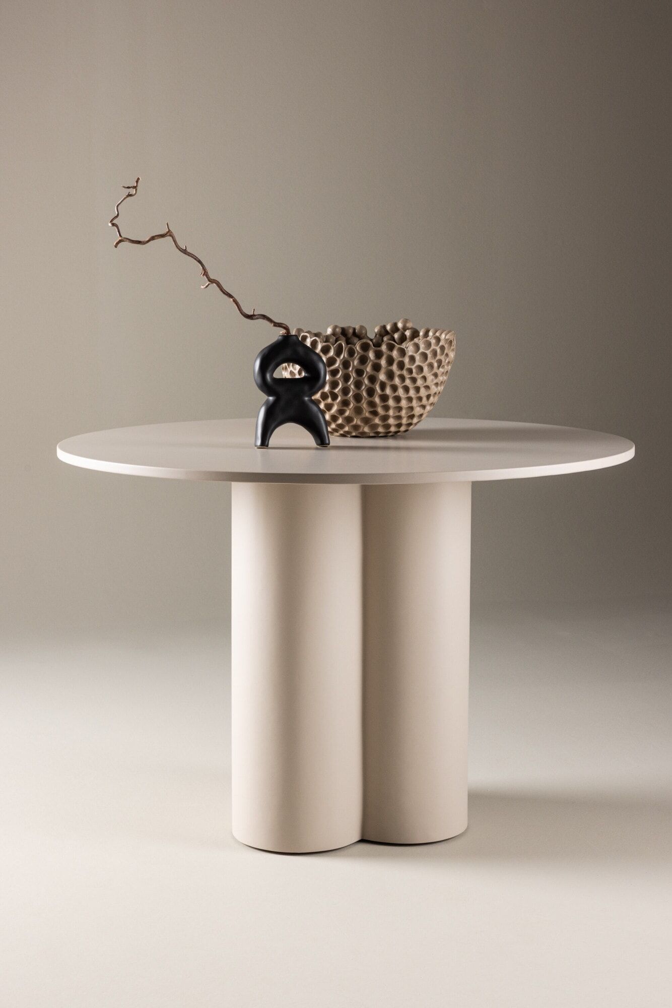 Esstisch VENTURE HOME "Olivia, runder Esstisch, einladend, Ø 110 cm", beige (beige, beige), B:110cm H:75cm T:110cm, Tische, Esstisch, Esszimmertisch, MDF, rund, einheitlich, gesellig, einladend beige, beige B/H/T: 110cm x 75cm x 110cm