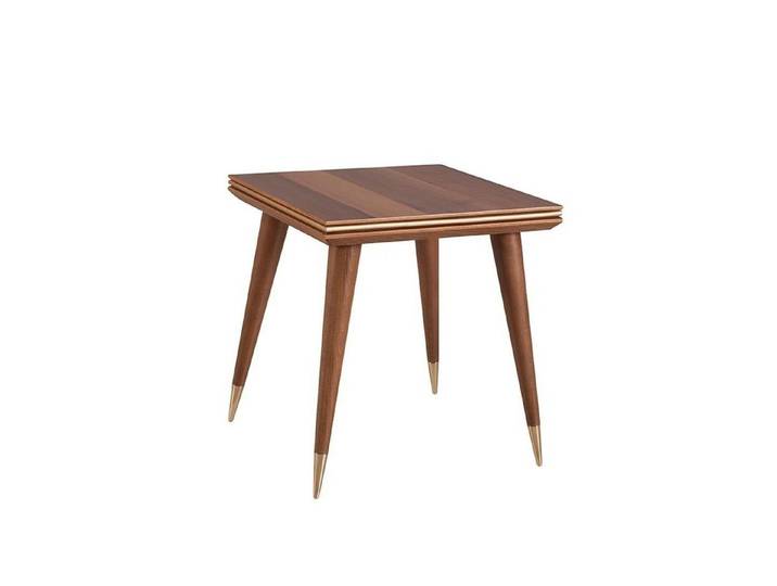 JVmoebel Beistelltisch Luxuriöser Holz Tisch in warmen Brauntönen für stilvolle Akzente (1-St., Beistelltisch), Made in Europa