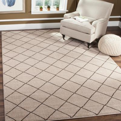 SAFAVIEH Tunisia Dava Southwestern Rug