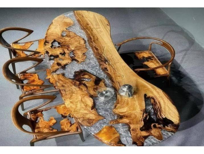 Xlmoebel Esstisch Transparenter Epoxid-Tisch für luxuriöse Esszimmermöbel, Made in Europa