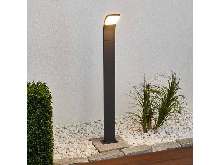 LED Wegeleuchte Timm Lucande, schwarz, Aluminium, Modern, LED Außenleuchte