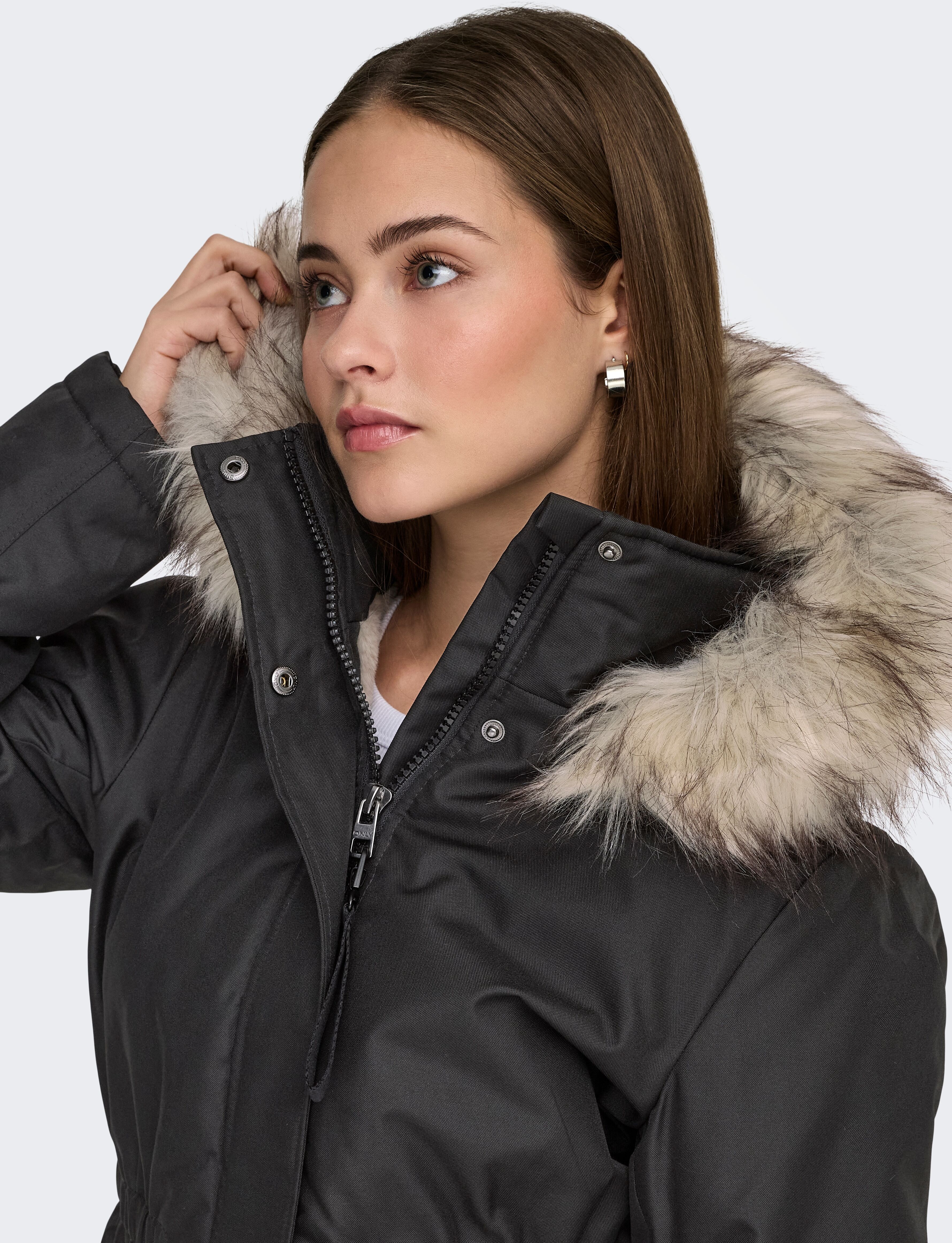 Parka ONLY "ONLMATHILDA WINTER FUR PARKA OTW", Damen, Gr. XS, schwarz (schwarz detail:nature fur), Web, Obermaterial: 100% Polyester, unifarben, Basic ca. Mitte Oberschenkel, Windstopperbündchen, Jacken Parka schwarz detail:nature fur XS