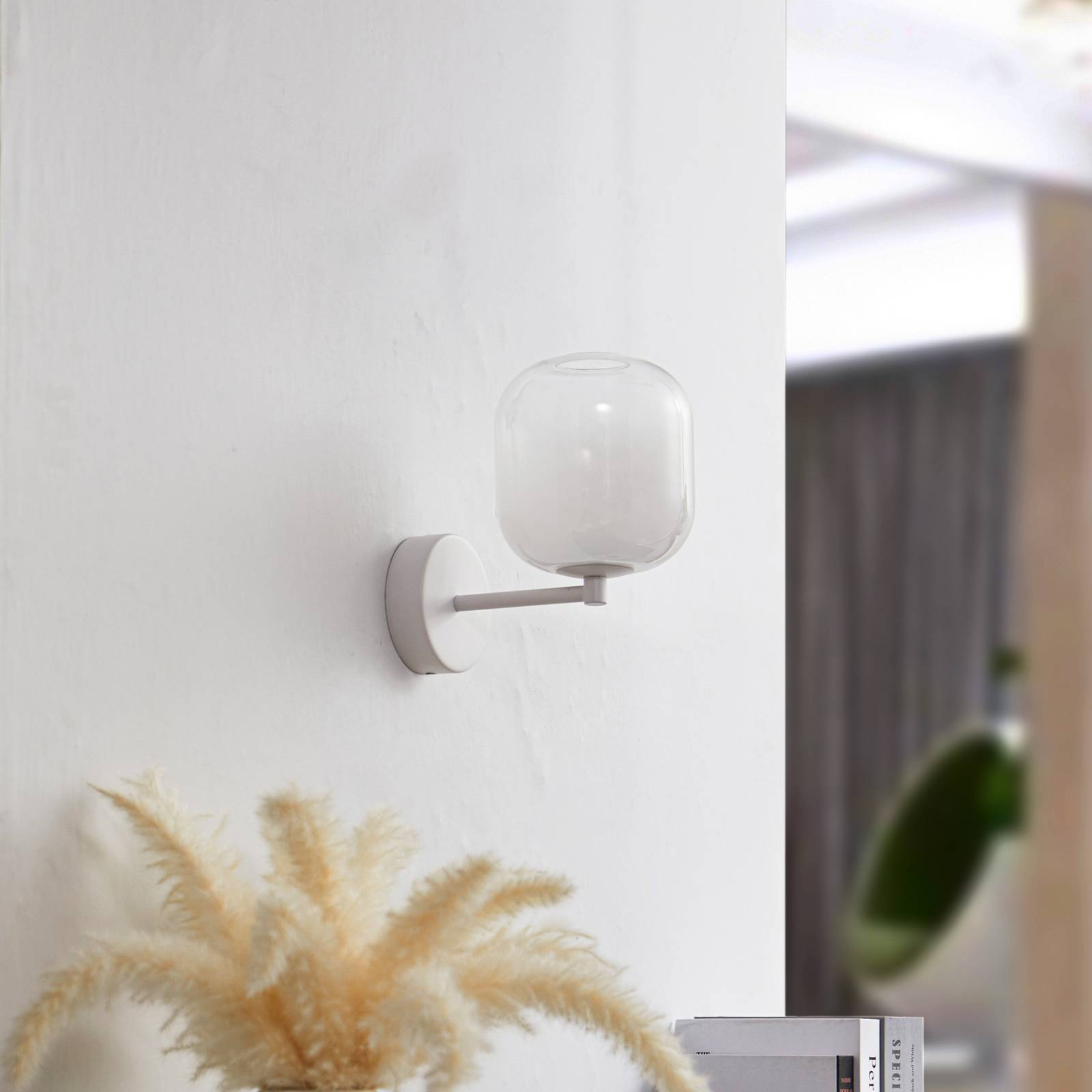 Wandlampe Avelina Lucande, weiß / opal, für Wohn- / Esszimmer, Glas, Modern, LED Wandleuchte, Wandlampe Innen
