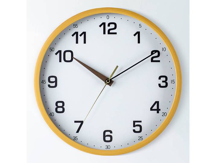 Horloge moderne simple imitation grain de bois, petite horloge murale fraîche, chambre à coucher, salon, horloge créative à la mode