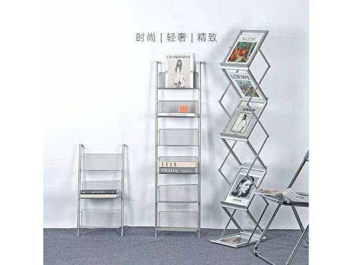 Étagère à journaux multi-niveaux du sol au plafond de style médiéval, studio de photographie, présentoir, rangement de magazines, bibliothèque du sol au plafond
