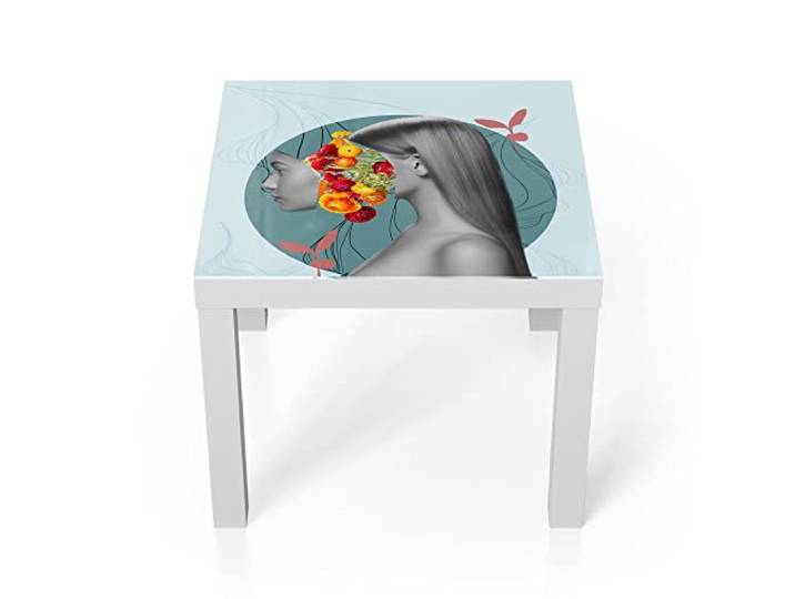 DEQORI Glastisch weiß klein 55x55 cm Motiv Frau mit Blumen im Kopf ausgefallener Beistelltisch aus Glas Hochglanz Couchtisch fürs Wohnzimmer moderner Couch Tisch mit Design