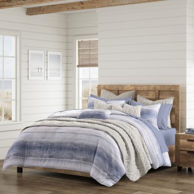 SLATER COMFORTER SET by Salt Life in Blue (Size KING 3PC)