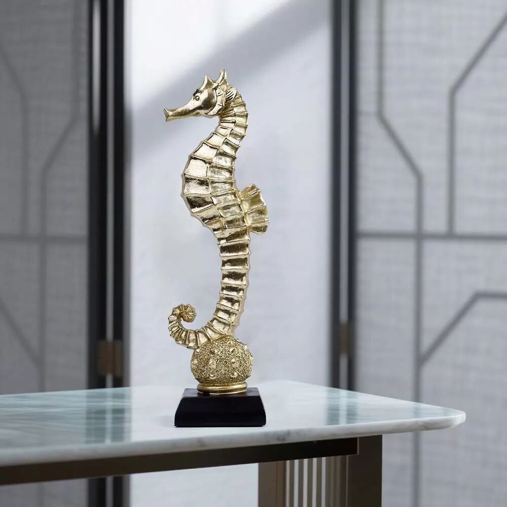 INF Goldfolien-Seepferdchen-Tischdekoration – Moderne Kunstharz-Skulptur für stilvolles Wohnen