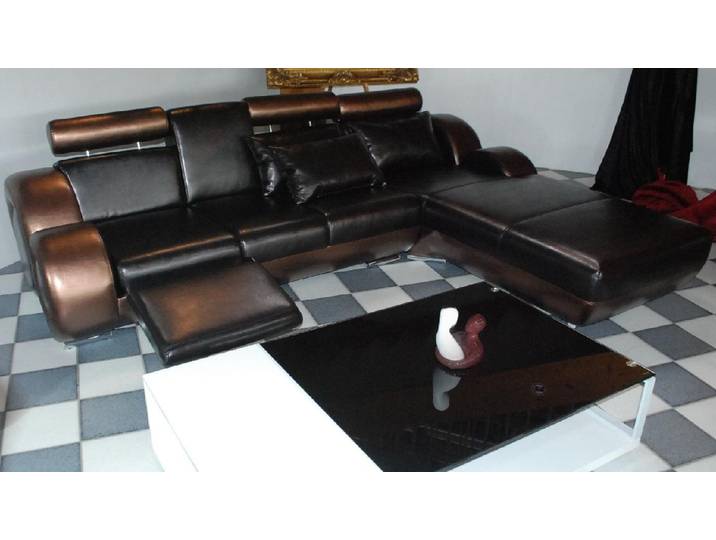 JVmoebel Ecksofa Elegante Ledercouch Berlin II mit USB-Anschluss und Maßanfertigung, Made in Europa