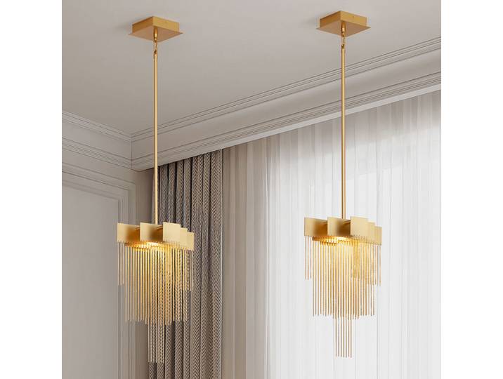 Suspension Revia 31 x 158 x 21cm Doré/Doré Matériau : Métal Surface en métal : Doré Type de métal : Aluminium LED non-remplaçables Module LED