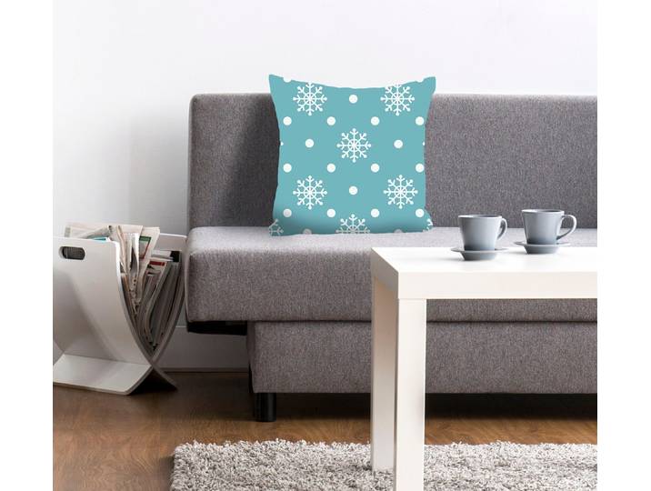 Dekokissen QUEENCE Snowy , blau (babyblau, bedruckt), B:40cm L:40cm, Polyester, Dekokissen_Sitzkissen_Kissenhüllen, Dekokissen, mit weissen Schneeflocken