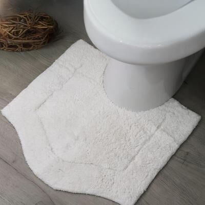 Home Weavers Inc "Home Weavers Waterford Contour Bath Rug 20""x20"""