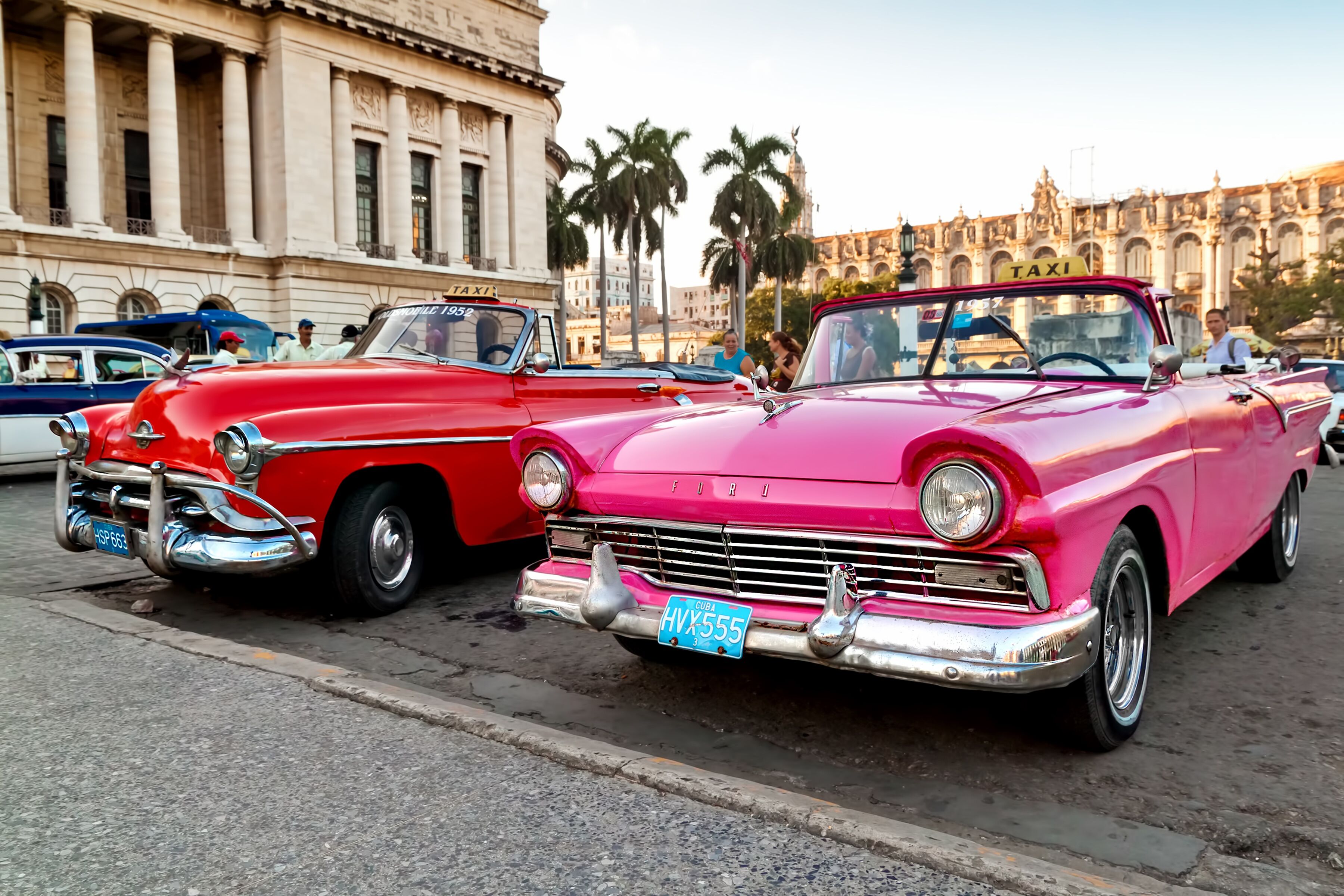 Fototapete PAPERMOON "Havana Oldtimers", bunt, B:5m L:2,8m, Vlies, Tapeten