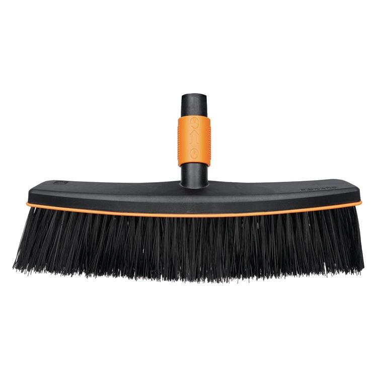 Fiskars Strassenbesen (1 Stk.) (1001416)