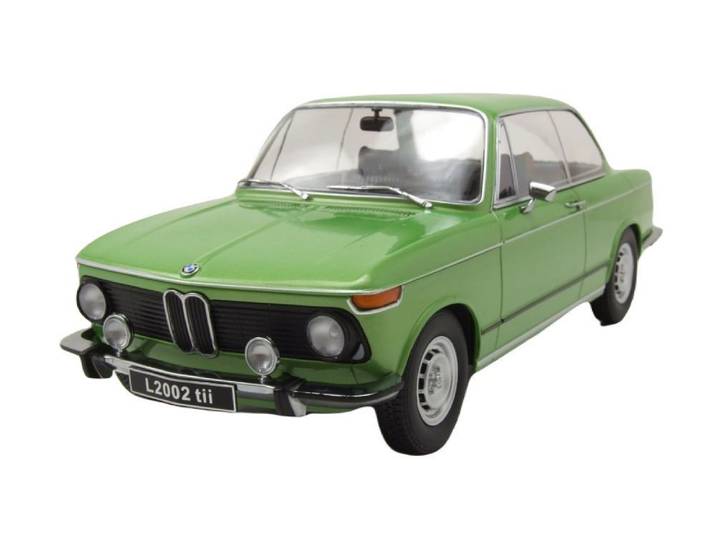 KK Scale Modellauto BMW L2002 tii 1974 grün metallic, Maßstab 1:18