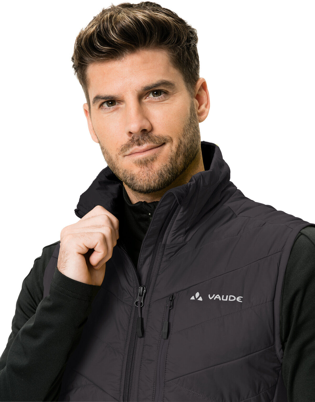Steppweste VAUDE "Men's Sesvenna Vest IV", Herren, Gr. XL, schwarz, Obermaterial: 100% Polyamid. Futter: 100% Polyamid. Wattierung: 100% Polyester, Westen Steppweste, leichte Wärmeschicht, geringes Packmass, wasserabweisende Ausrüstung schwarz XL