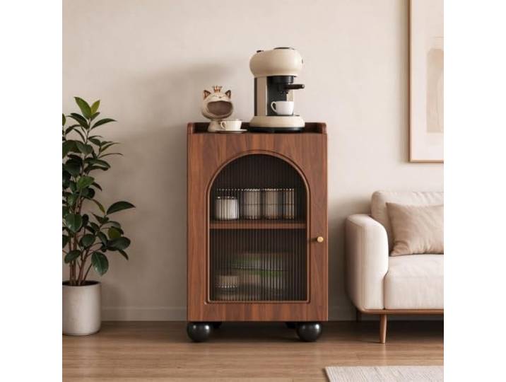 Weißer Aufbewahrungsschrank mit Gewölbter, Geriffelter Tür – Sideboard Küchenschrank mit Verstellbarem Regalboden – Schrank für Küche, Esszimmer, Wohnzimmer Oder Eingangsbereich(Brown)